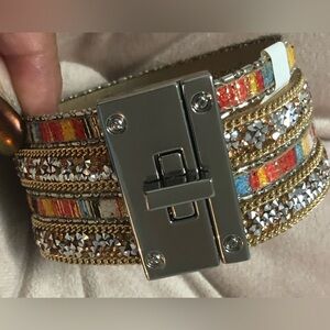 Torrid Mosaic Silver Turn-lock bracelet